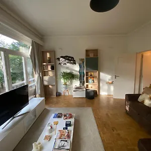 Cosy Studio Louise-chatelain Appartement